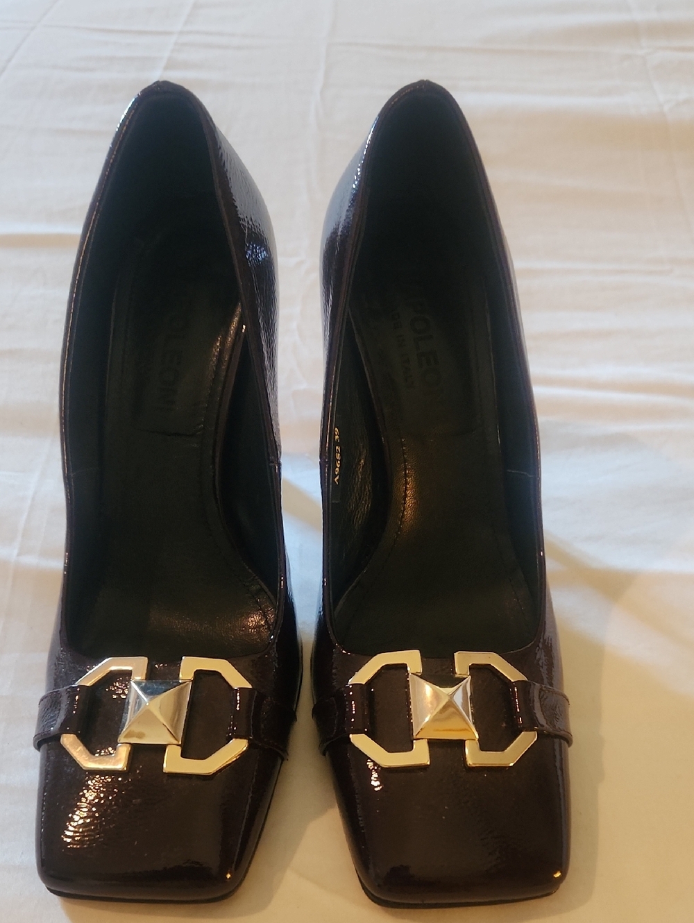 Napoleani Women's Dark Burgundy Patent Heels with Gold Hardware